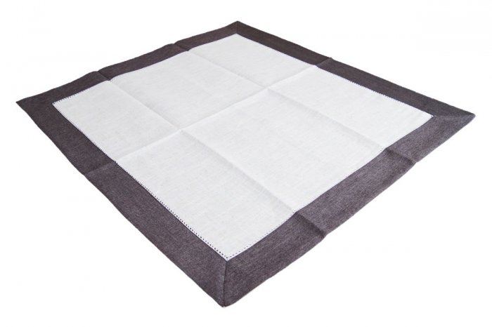 Obrus z mereżką rozmiar 85x85 wzór len/czekoladowy (211)