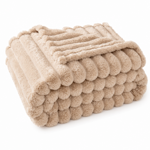 Gruby koc z mikrofibry w prążki ROYAL SOFT 160x200 wz. 05 jasny beż