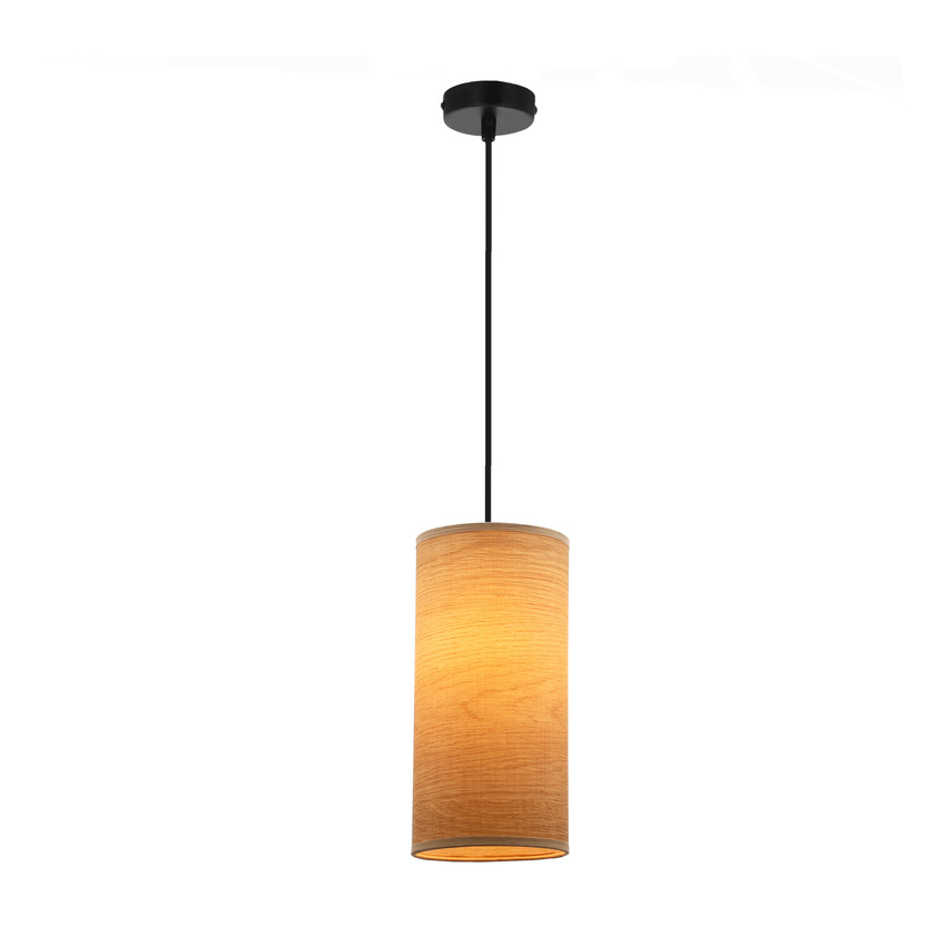 Czarna lampa wisząca z abażurem orzechowym do salonu BALLO E27