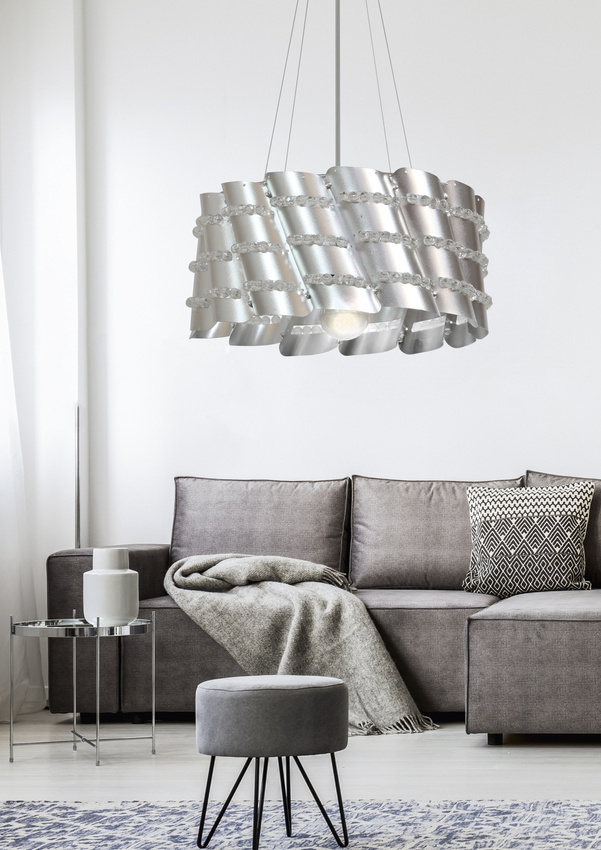 Srebrna lampa wisząca z metalowym abażurem z koralikami do salonu SMILE metal