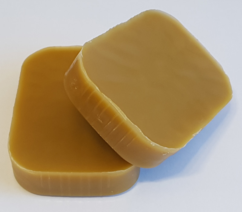 Wosk pszczeli - czysty, naturalny (na Andrzejki i do przelewania) 200g