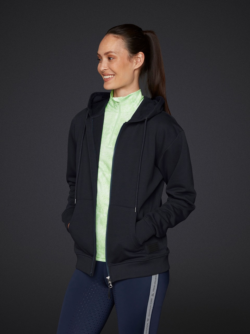 Mountain Horse bluza jeździecka z kapturem 24h