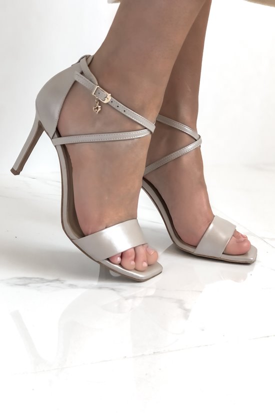 Sandały damskie 65 - 3 Pearl silver